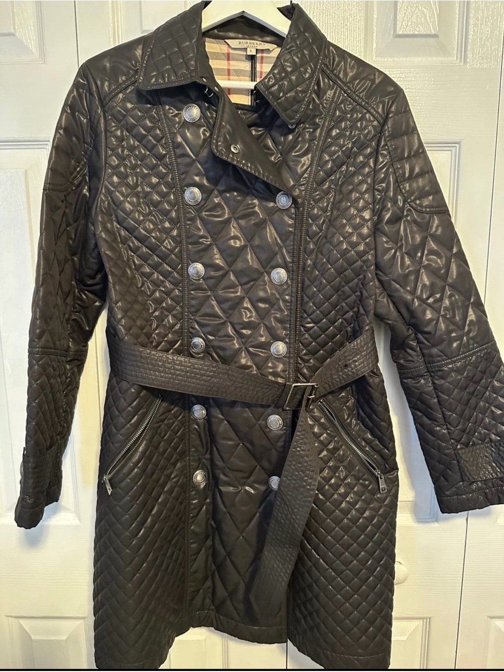 Burberry Quilted Double-Breasted Trench Coat in Black